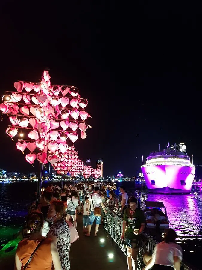 Riverside Apartment 다낭 3*,  베트남